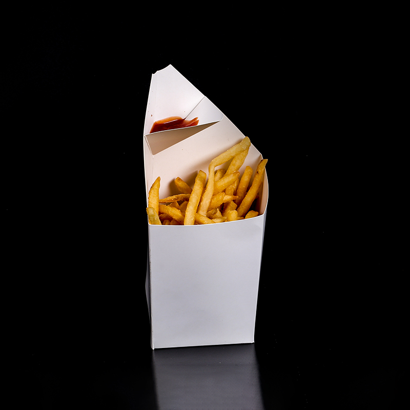 Chipskegel mit quadratischer Basis