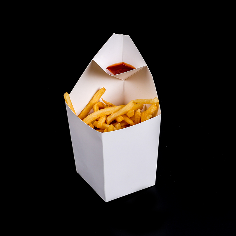 Chipskegel mit quadratischer Basis